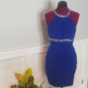 Bongo L homecoming dress